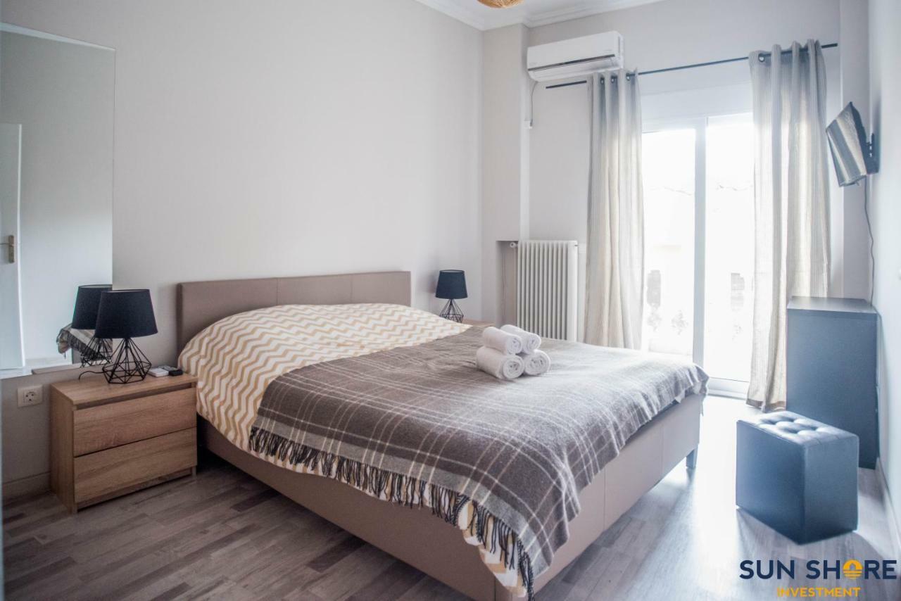 Explore Greece From Near The Sea Apartment Chalkís Exterior foto