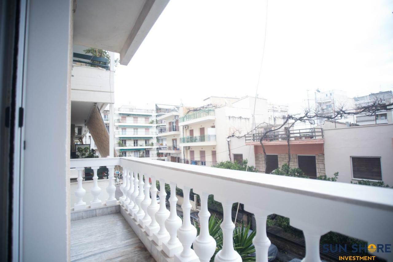 Explore Greece From Near The Sea Apartment Chalkís Exterior foto